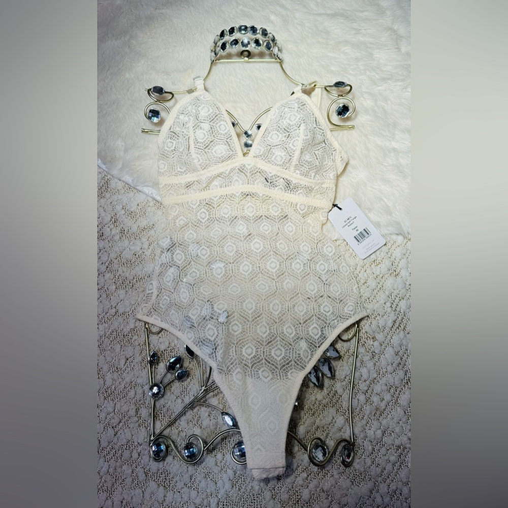 COPY - Else Cobweb Soft Triangie Bodysuit
